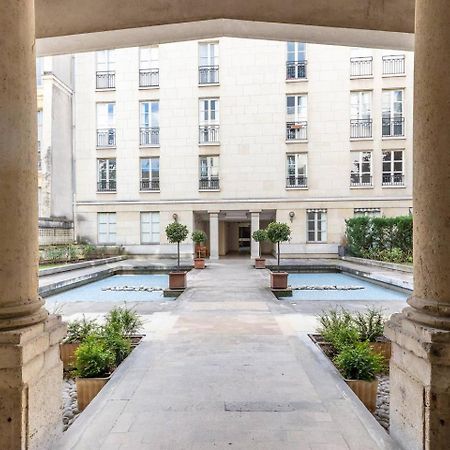 Home In Paris Marais Elegant Flat In Old Paris Exteriör bild