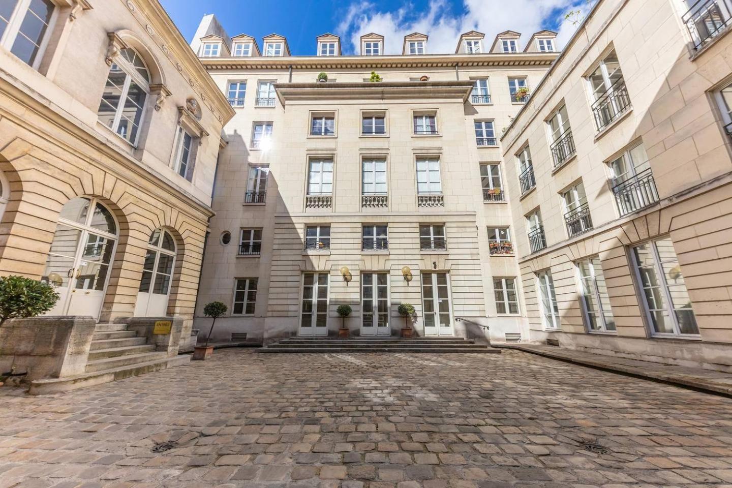 Home In Paris Marais Elegant Flat In Old Paris Exteriör bild